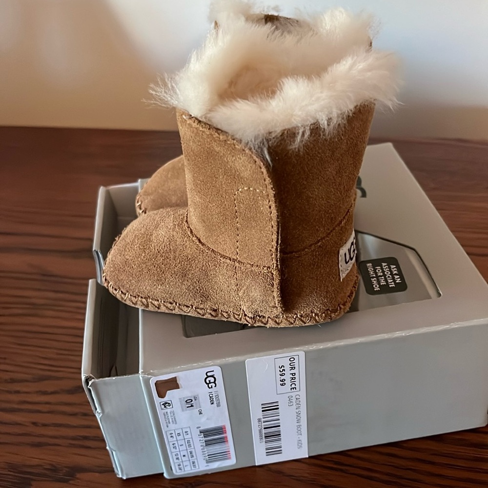 Baby Ugg Caden snow boots